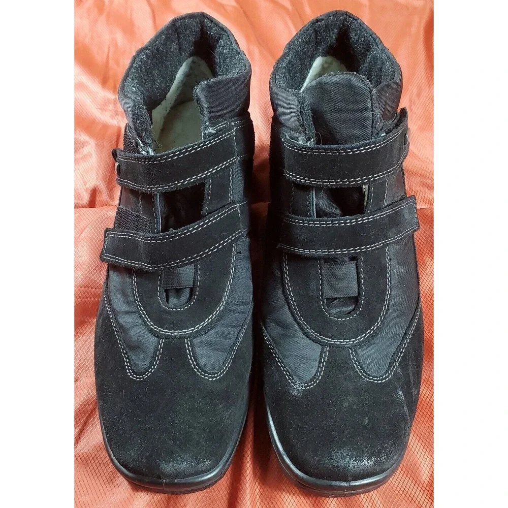 ARA Marion Women's Size 7.5 GORE-TEX® Hook & Loop Strap Boot MSRP: $179.95 - Picture 2 of 11